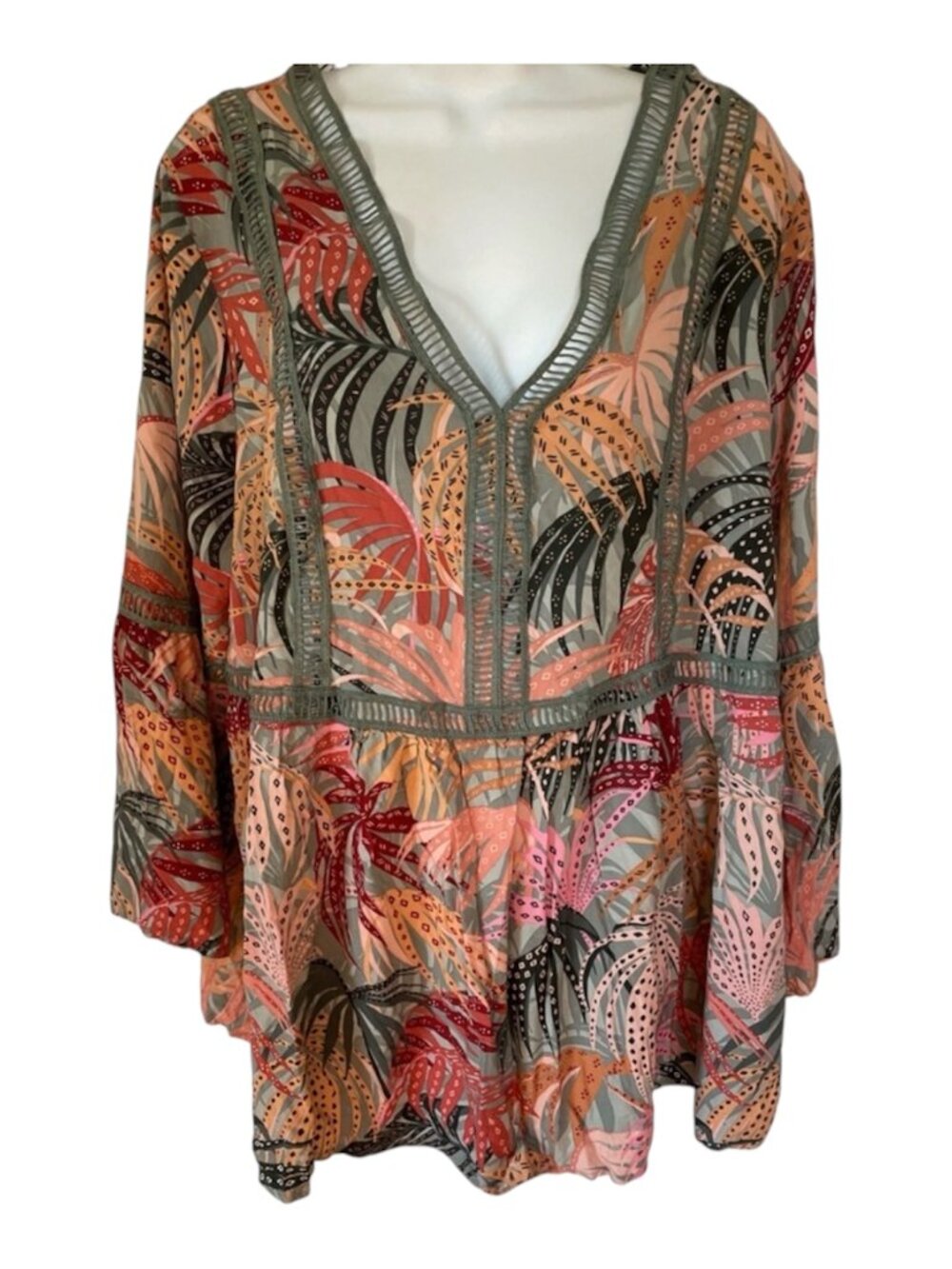 EVANS Blouse Multicolor Floral Print Bell Sleeve Plus Size 20